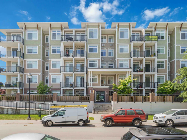 118-20696 Eastleigh Crescent, Langley, BC, V3A 0M3