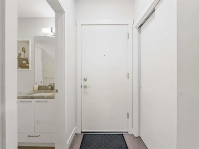 118-20696 Eastleigh Crescent - 2