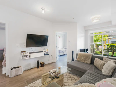 118-20696 Eastleigh Crescent - 4