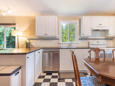 20-1416 North Road - 3