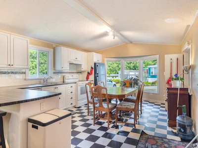 20-1416 North Road - 2