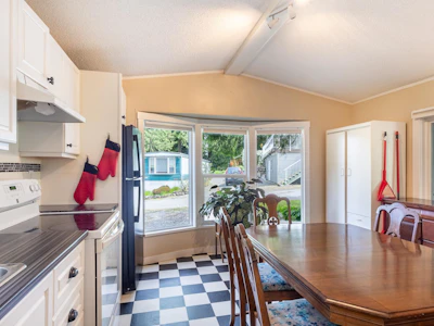 20-1416 North Road - 2