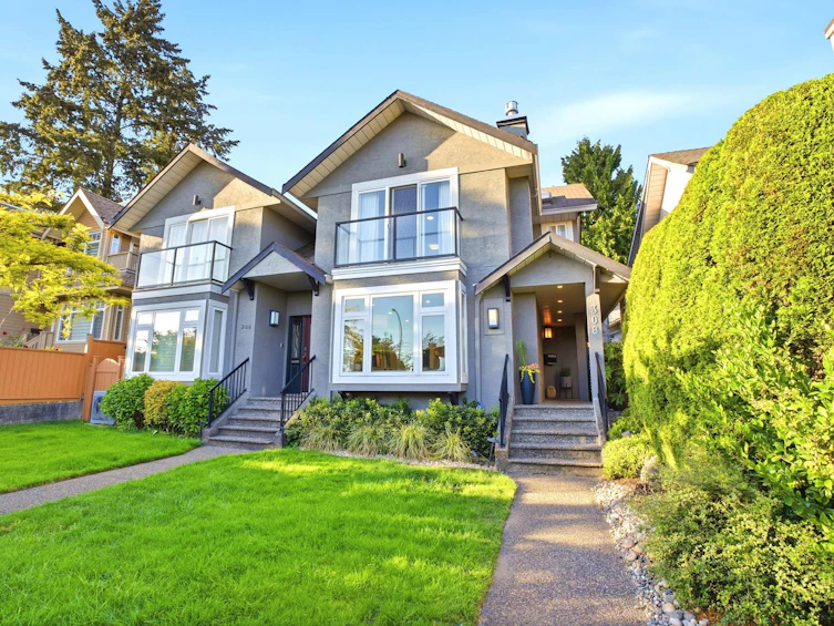 308 E 6th Street, North Vancouver, BC, V7L 1P6 - 4