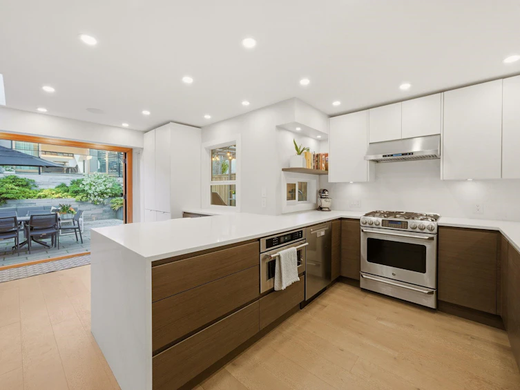 308 E 6th Street, North Vancouver, BC, V7L 1P6 - 13