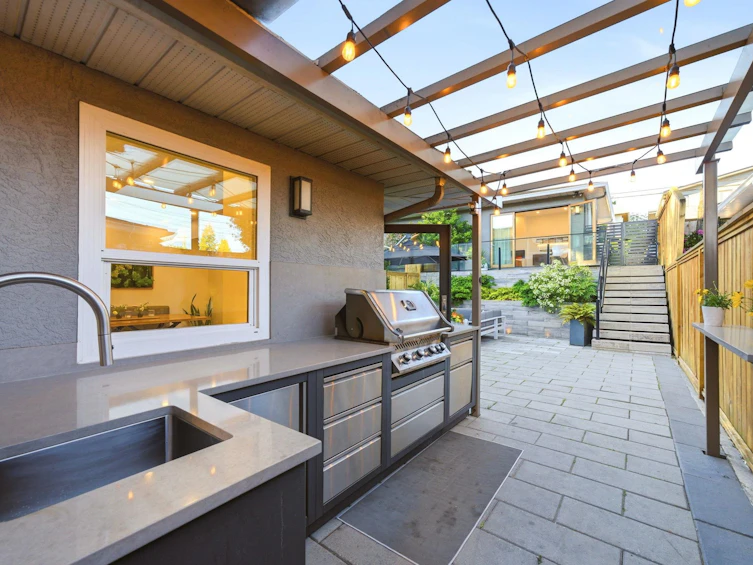 308 E 6th Street, North Vancouver, BC, V7L 1P6 - 11