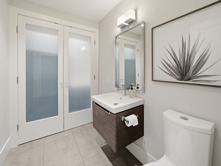 308 E 6th Street, North Vancouver, BC, V7L 1P6 - 25