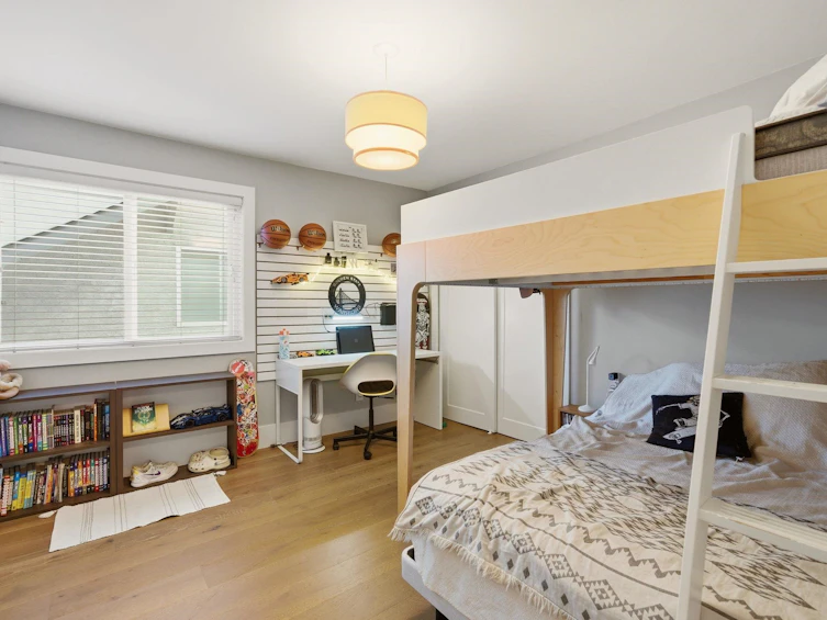 308 E 6th Street, North Vancouver, BC, V7L 1P6 - 30