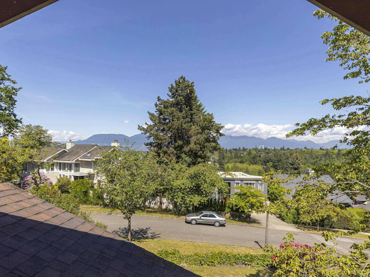 1986 W 35th Avenue, Vancouver, BC, V6M 1H7 - 32