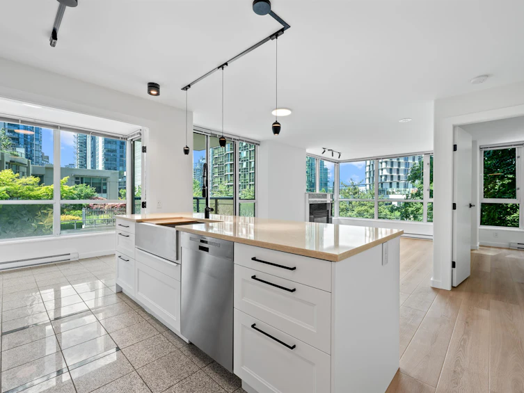 305-1328 W Pender Street, Vancouver, BC, V6E 4T1 - 32
