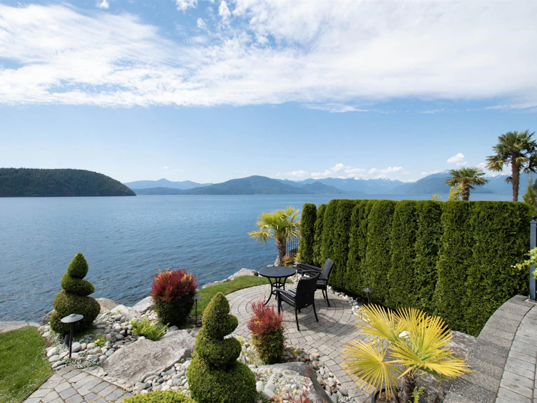 8 Ocean Point Drive, West Vancouver, BC, V7W 3G7 - 37