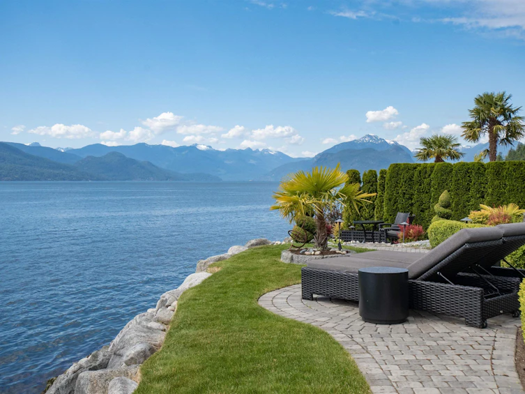 8 Ocean Point Drive, West Vancouver, BC, V7W 3G7 - 4
