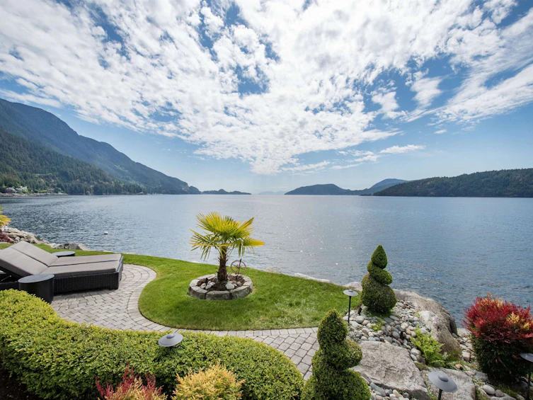 8 Ocean Point Drive, West Vancouver, BC, V7W 3G7 - 36