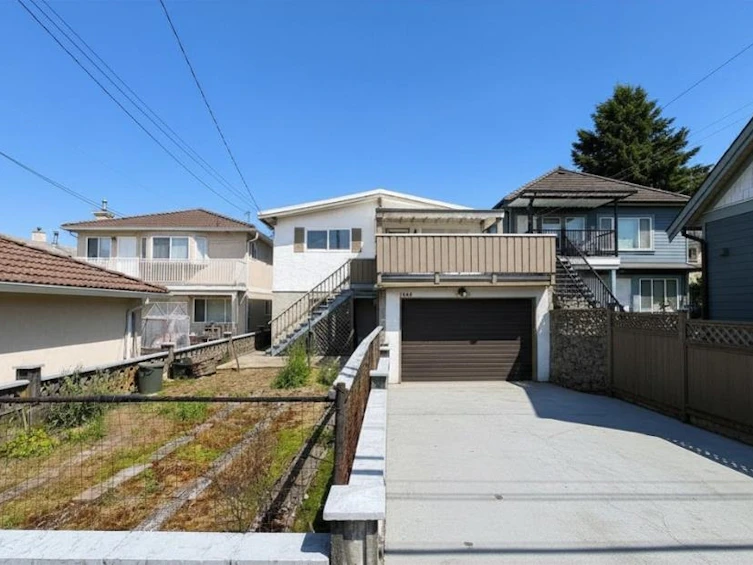 3449 Rupert Street, Vancouver, BC, V5M 3V8 - 3