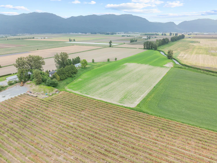 38604 No 5 Road, Abbotsford, BC, V3G 2G3 - 16