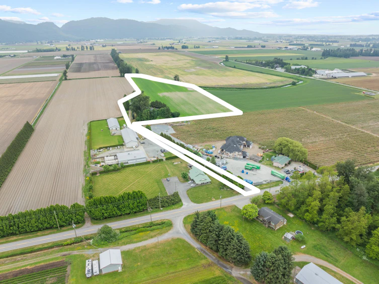 38604 No 5 Road, Abbotsford, BC, V3G 2G3 - 4