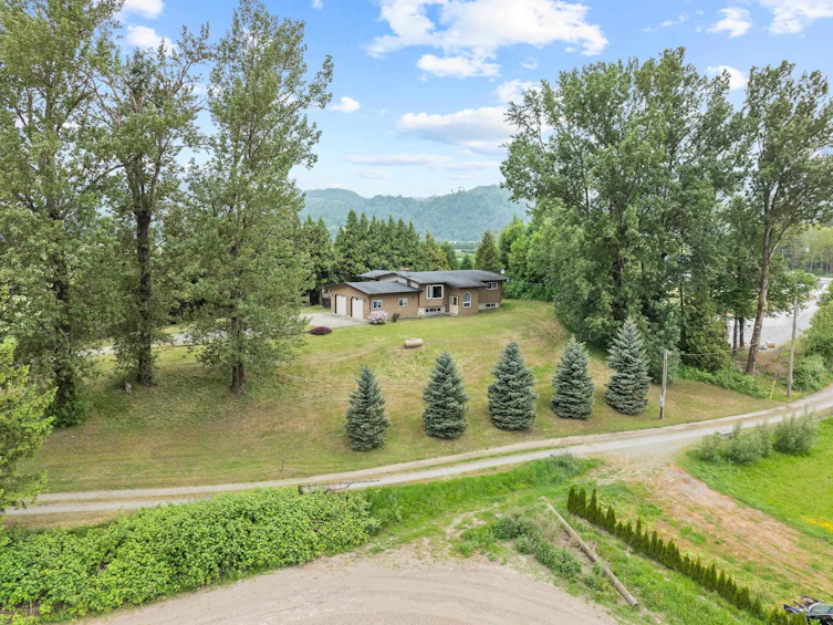 38604 No 5 Road, Abbotsford, BC, V3G 2G3 - 3
