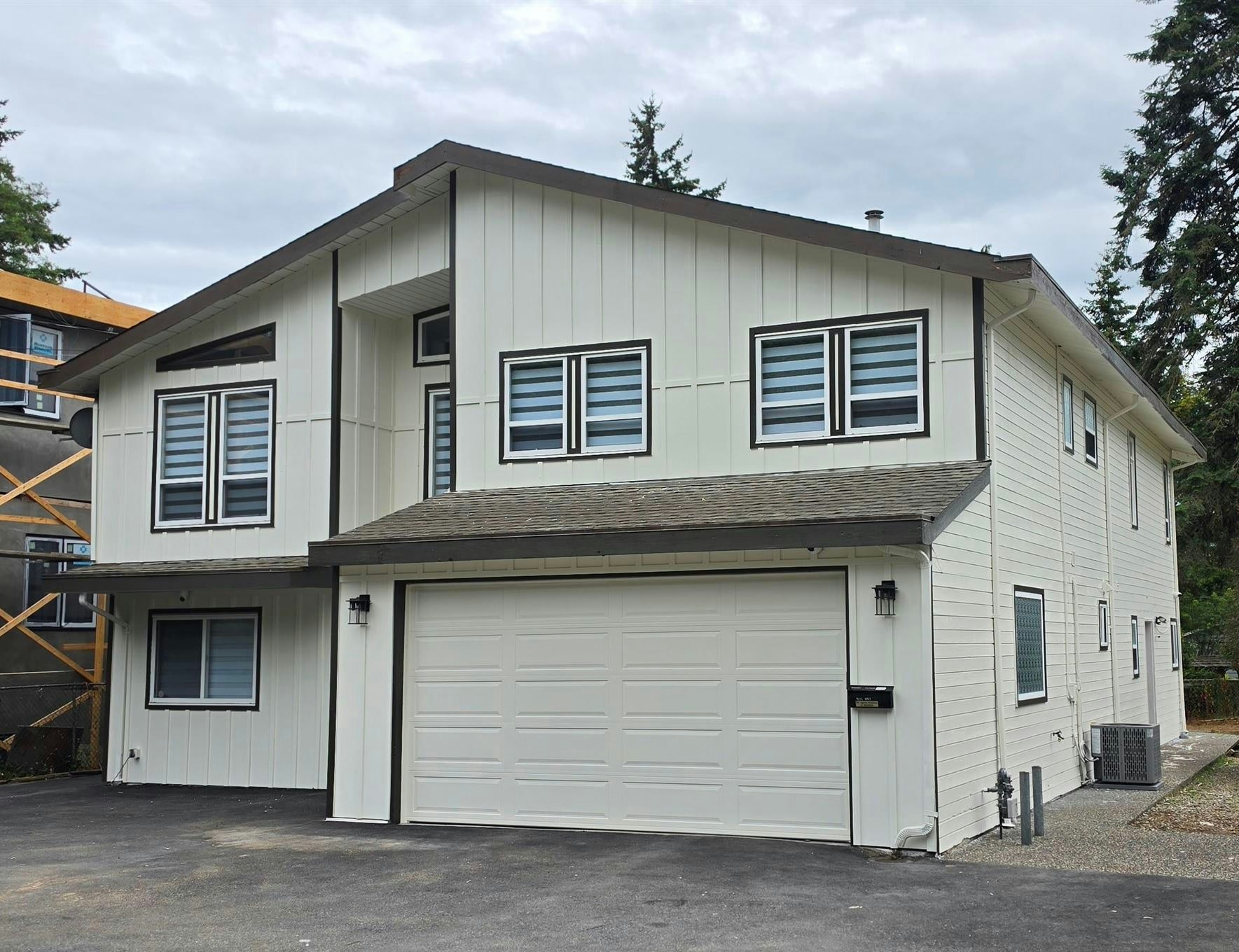 18018 60 Avenue, Surrey, BC, V3S 1V6