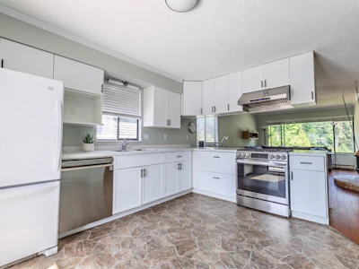 8076 19th Avenue - 5