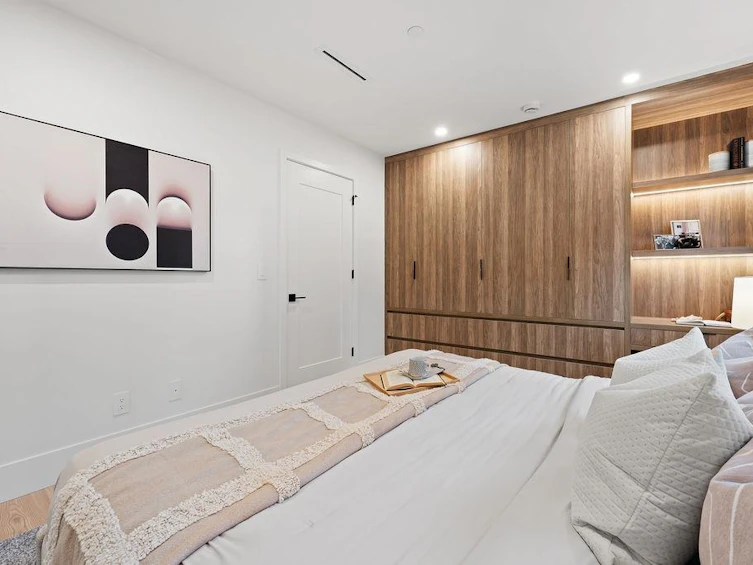 5032 Granville Street, Vancouver, BC, V6M 3B4 - 29