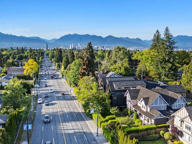 5032 Granville Street, Vancouver, BC, V6M 3B4 - 39