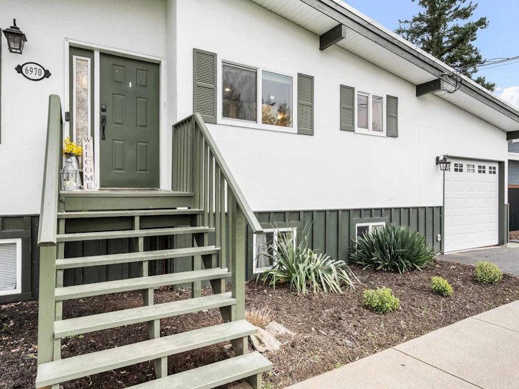 6970 Centennial Drive, Chilliwack, BC, V2R 1J7 - 3