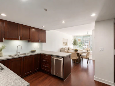 303-3595 W 18th Avenue - 4