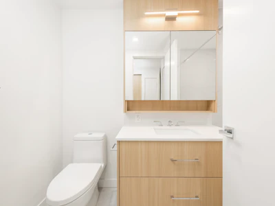 215-9675 King George Boulevard - 5