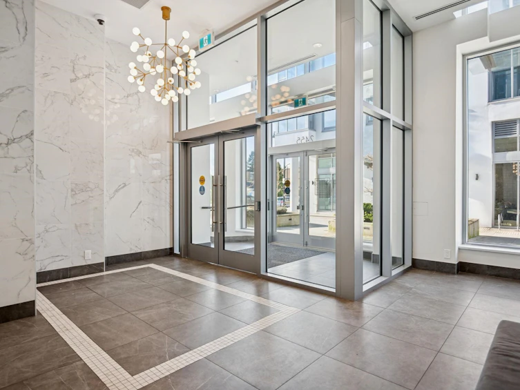 302-2455 Kingsway, Vancouver, BC, V5R 5G8 - 3