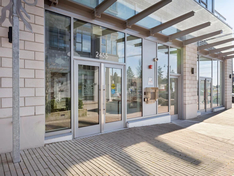 302-2455 Kingsway, Vancouver, BC, V5R 5G8 - 2