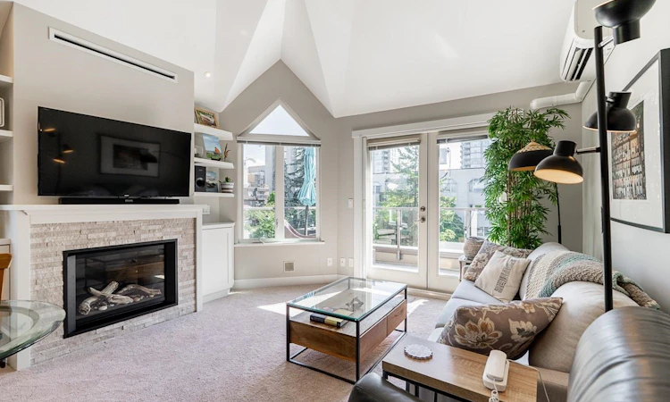 306-1535 Chesterfield Avenue