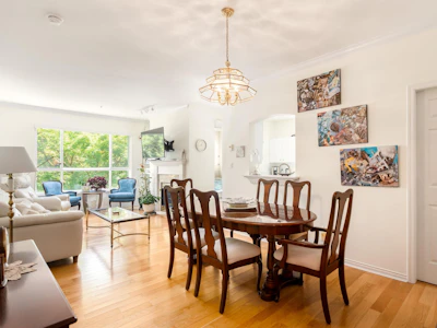 229-3098 Guildford Way - 3