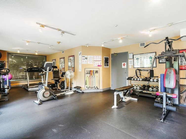 229-3098 Guildford Way, Coquitlam, BC, V3B 7W8 - 23