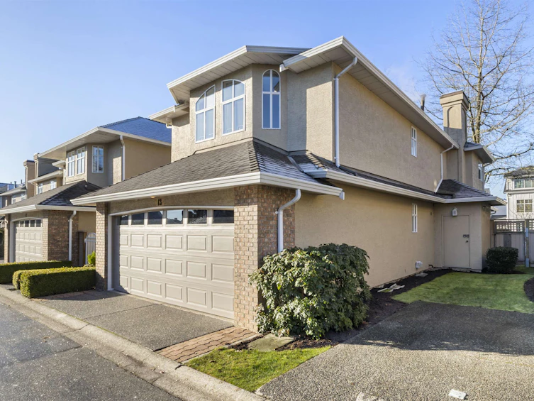 13-6211 W Boundary Drive, Surrey, BC, V3X 3G7 - 3