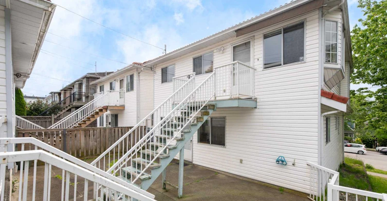 Main-4502 Nanaimo Street, Vancouver, BC, V5N 5J4 - 15