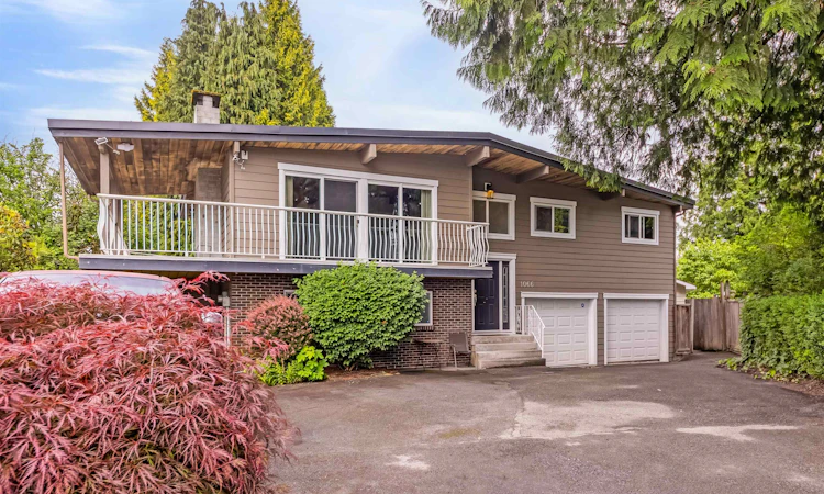 1066 Bernard Place