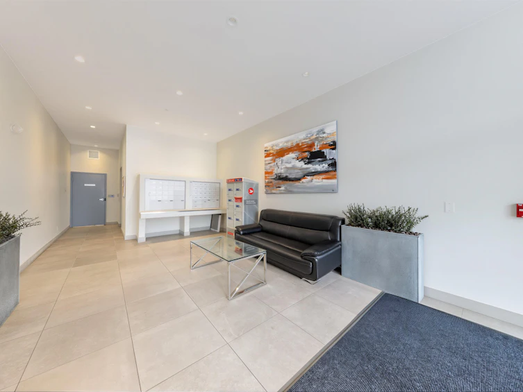 208-6968 Royal Oak Avenue, Burnaby, BC, V5J 4J2 - 26