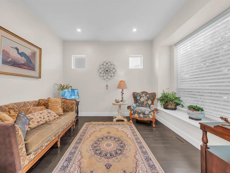 1469 Strawline Hill Street, Coquitlam, BC, V3E 0L7 - 12