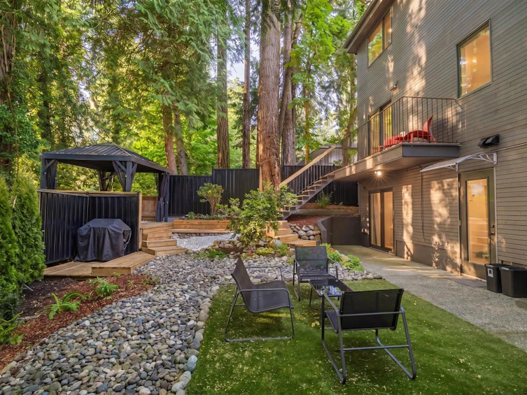 2221 Bowser Avenue, North Vancouver, BC, V7P 2Z1 - 34