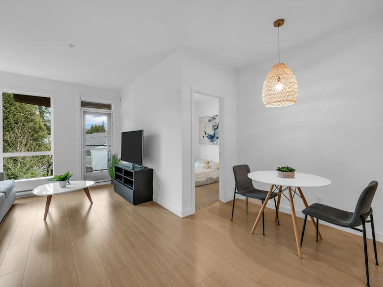 318-5460 Broadway, Burnaby, BC, V5B 0B4 - 7