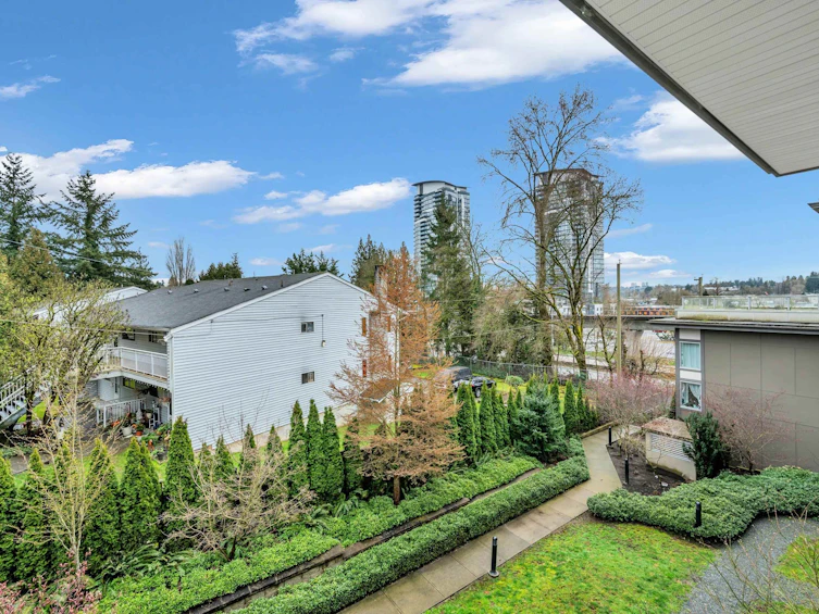 318-5460 Broadway, Burnaby, BC, V5B 0B4 - 30