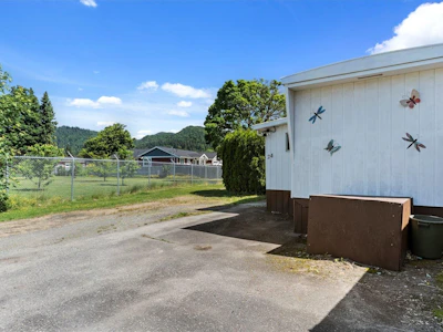 24-6900 Inkman Road - 4