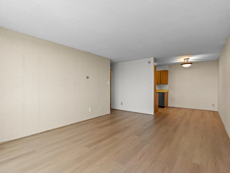 2001-5645 Barker Avenue, Burnaby, BC, V5H 3Z5 - 7