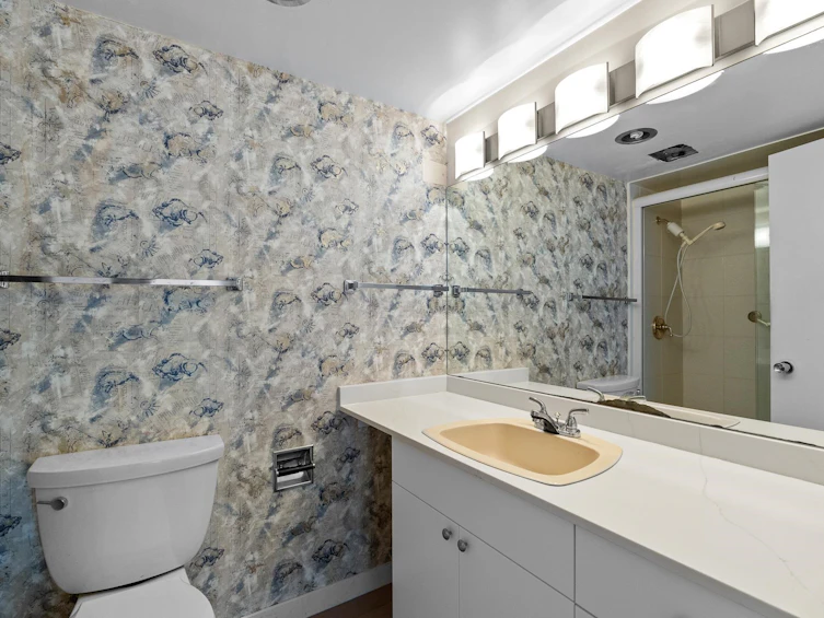 2001-5645 Barker Avenue, Burnaby, BC, V5H 3Z5 - 24