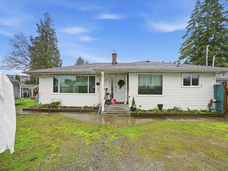 12357 189a Street, Pitt Meadows, BC, V3Y 2H3 - 2