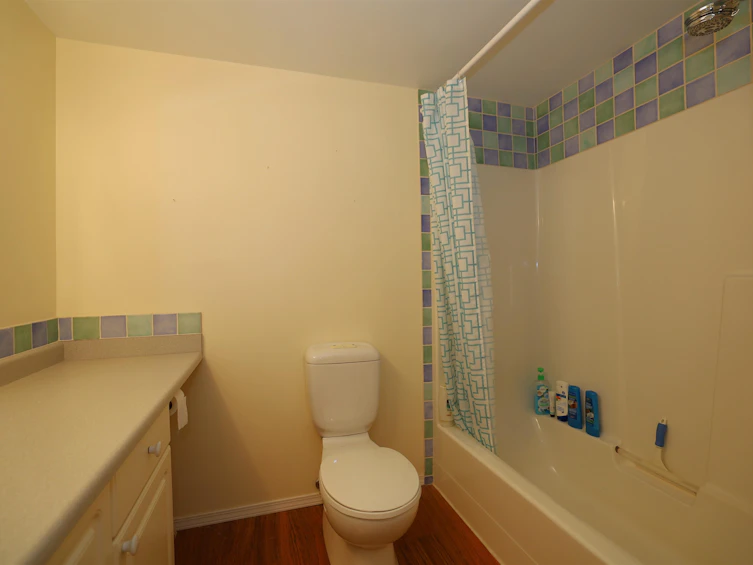21-5610 Trail Avenue, Sechelt, BC, V7Z 0H8 - 21