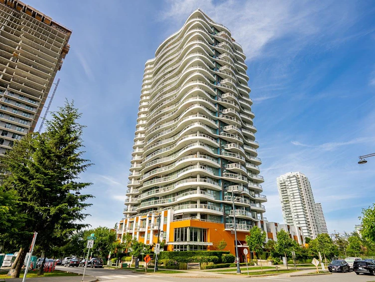 2304-13303 Central Avenue, Surrey, BC, V3T 0K6 - 35