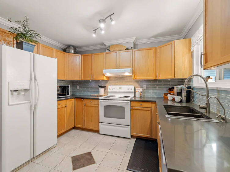 20782 52 Avenue, Langley, BC, V3A 6C7 - 12
