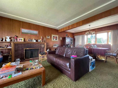 7833 Coquitlam Street - 4