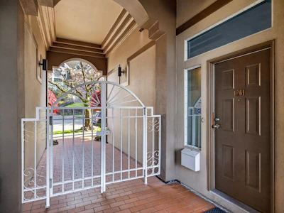 1261 W 7th Avenue - 4
