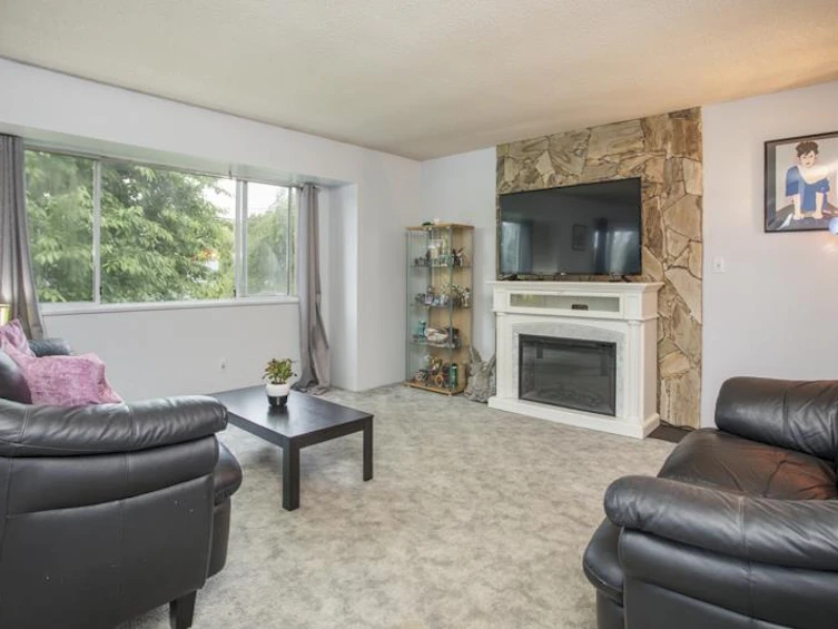 20118 Ospring Street, Maple Ridge, BC, V2X 0G5 - 10